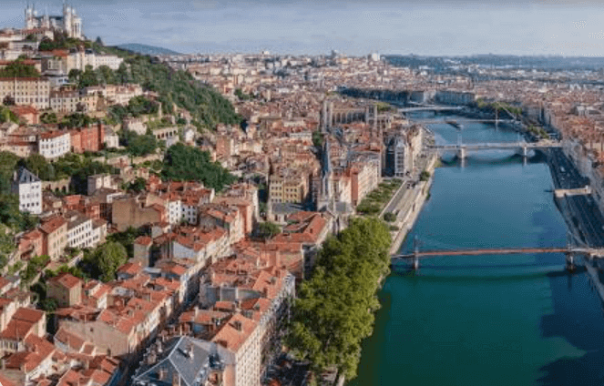 Lyon